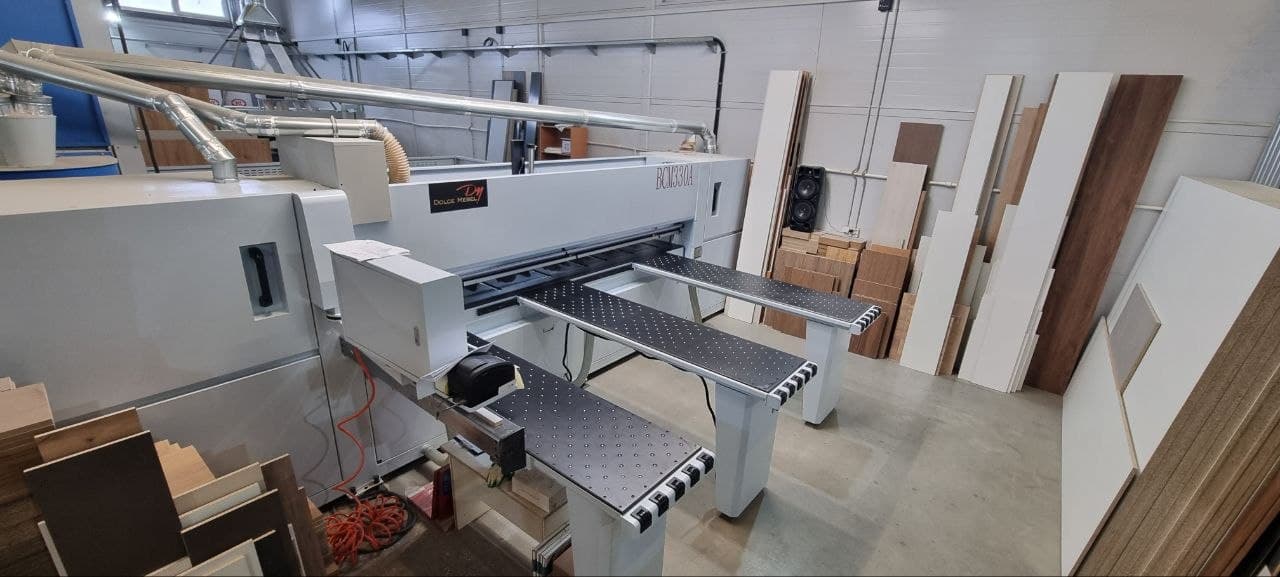 Пильный центр Dolce Mebel BCM330A
